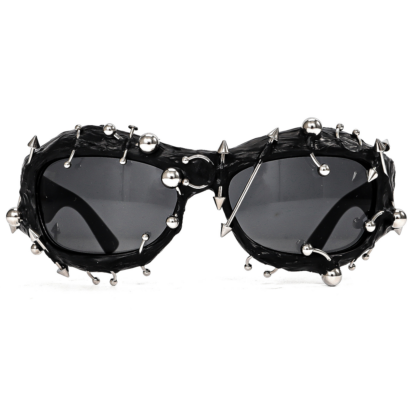 Street-style punk studded metal design colorful framed sunglasses are fashionable and trendy, making your face look smaller.