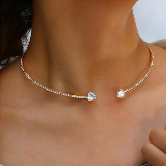 Luxury full diamond geometric zircon necklace choker, fashionable, exquisite and simple neck chain for women.