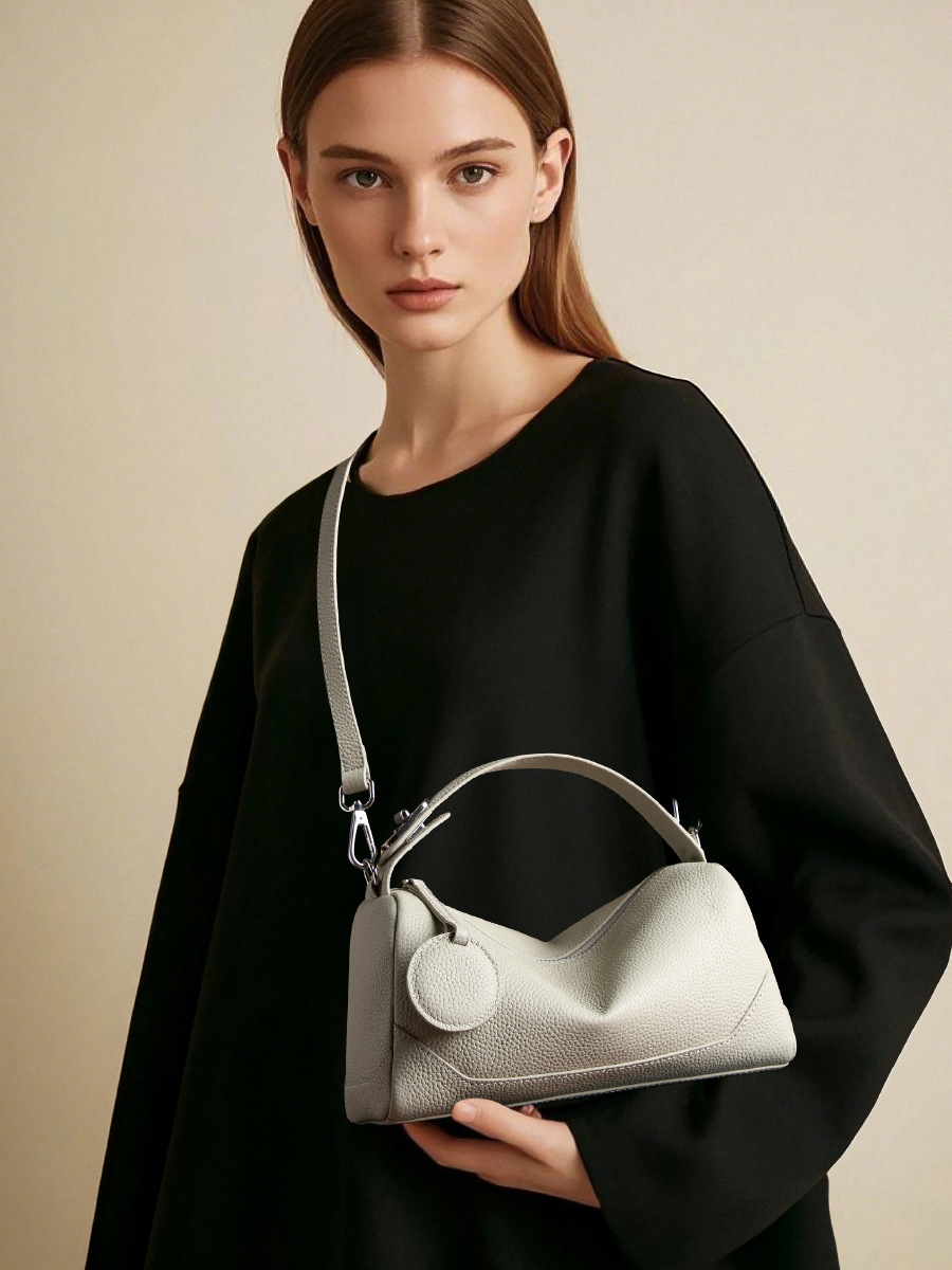Boston bags – versatile, trendy shoulder bags and handbags