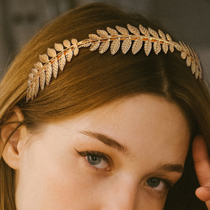 New European and  style fashion headband, retro Baroque style gold leaf headband.