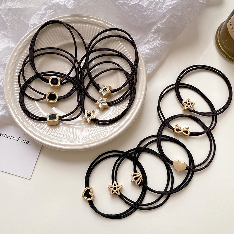 Simple, elegant, and sophisticated elastic hair tie for women; high elasticity, durable, and retro style.