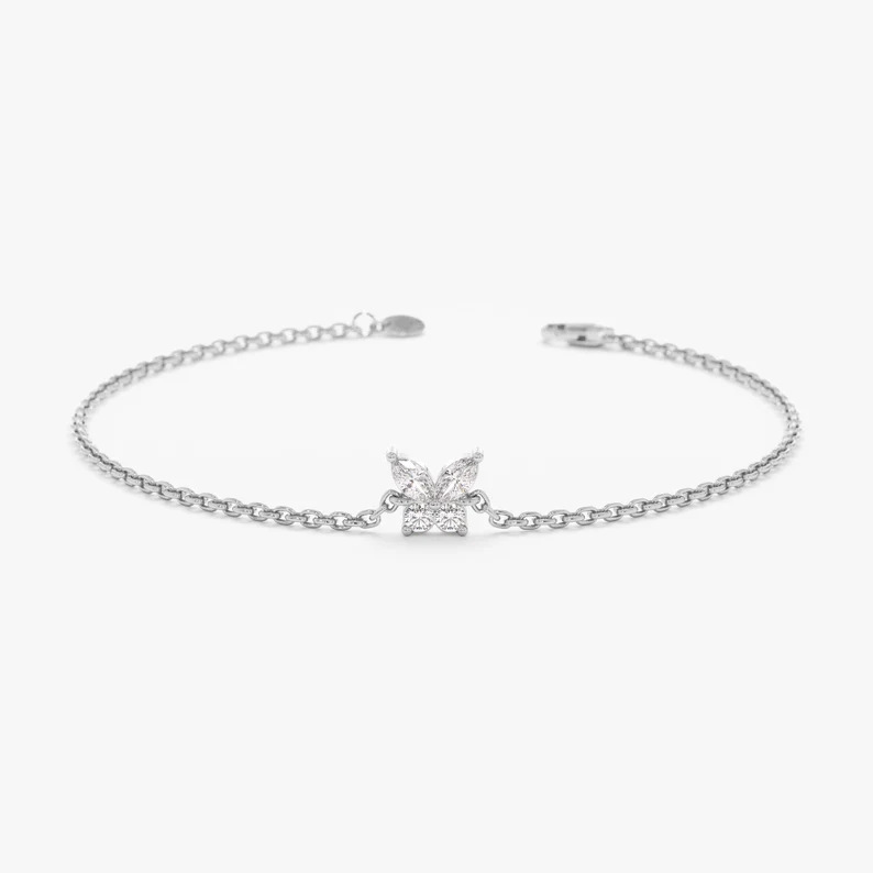 Butterfly-shaped bracelet with zirconia inlays – a stylish and practical accessory for women for daily use