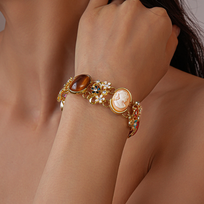 Colored bracelet with resin flower figurine inlaid with diamonds
