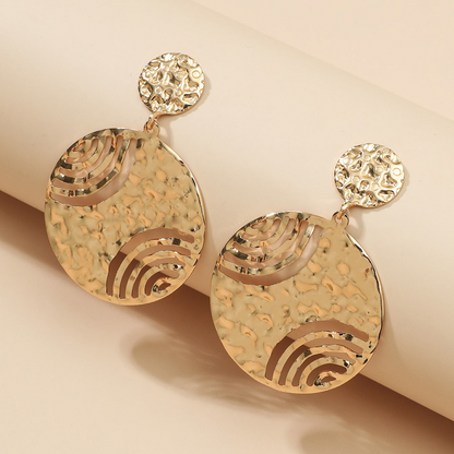 Fashionable round, unique, trendy, openwork, printed, exaggerated large earrings with a high-end feel.