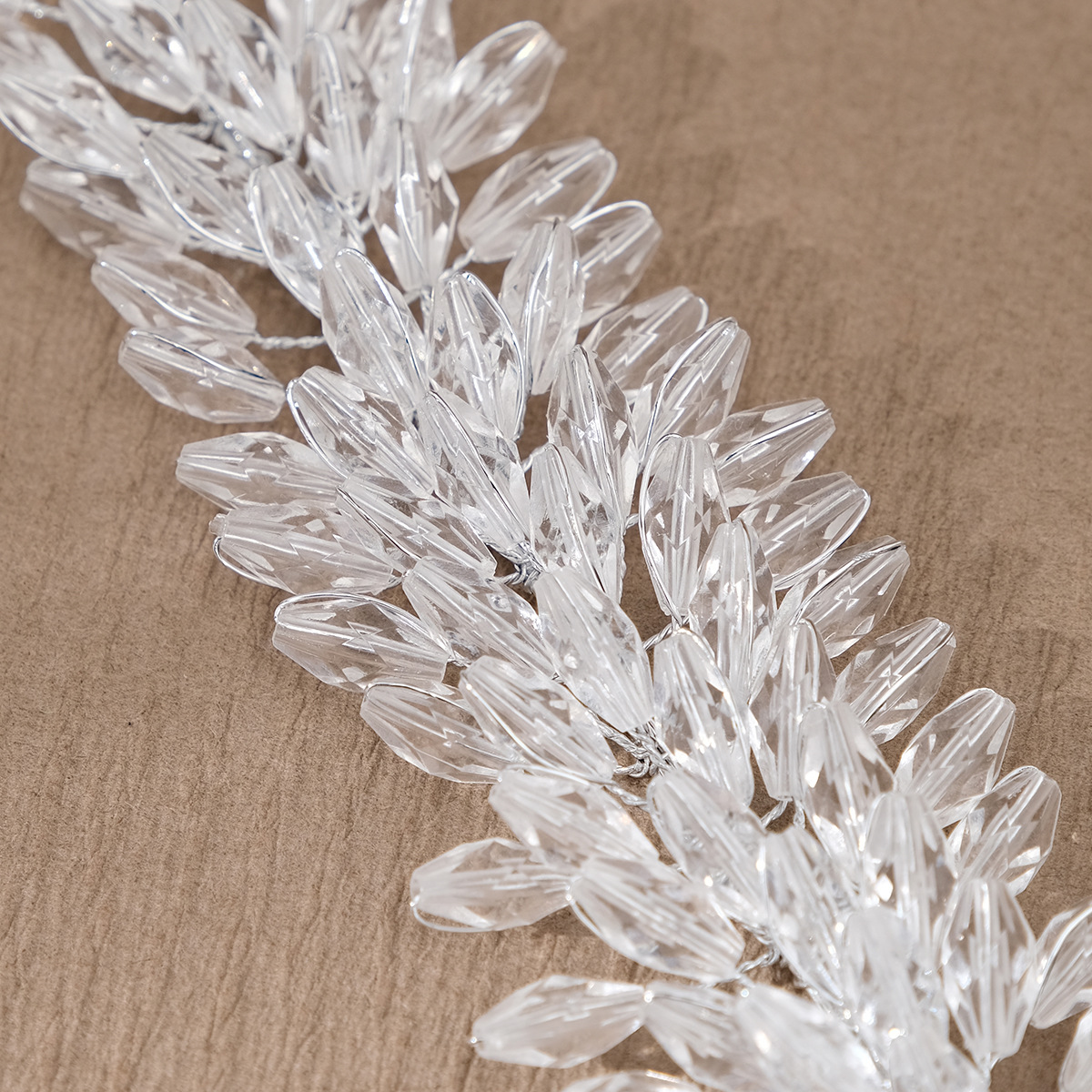 Vintage handmade bridal headband, high-end wedding dress accessory, heavy-duty crystal soft chain headband for women.
