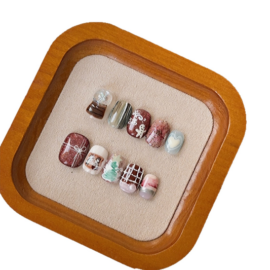 Christmas tree-patterned handmade nail art set