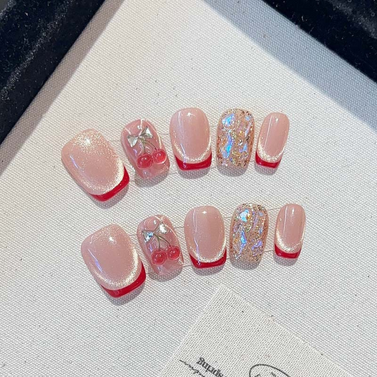 Cat-eye short-style diamond-studded nail set, fresh and fair-toning to wear