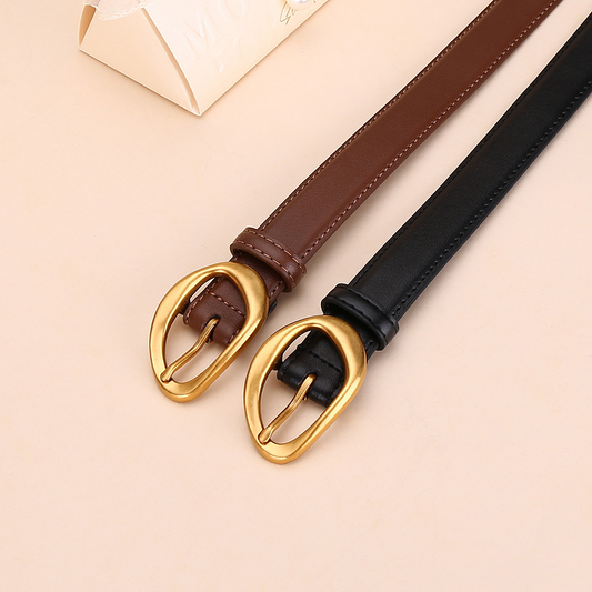 Black leather belt for women – a stylish, versatile design made from high-quality leather.
