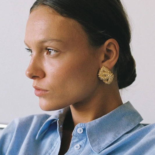 18K gold vintage earrings, antique ring with lava texture and geometric exaggerated design