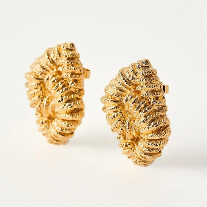 18K gold vintage earrings, antique ring with lava texture and geometric exaggerated design