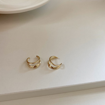 Retro geometric ear clips for women without pierced ears, stylish and unique ear cartilage clips