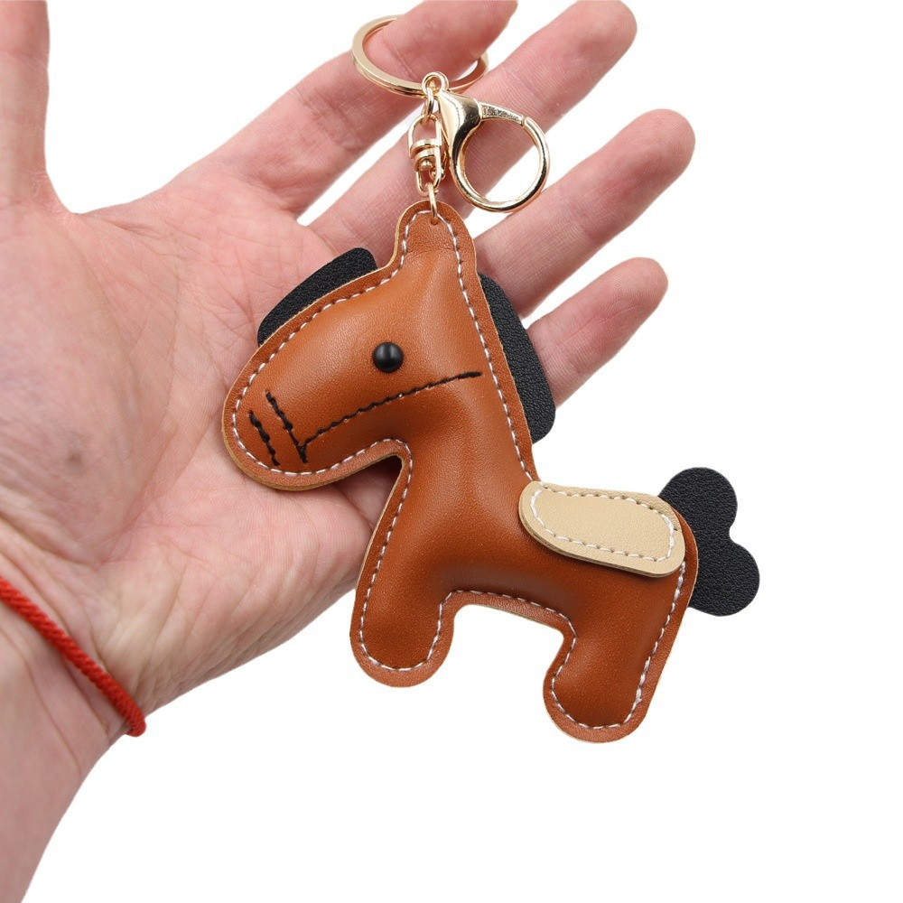 High-quality decorative items, pony keychains, gift pony car keychains, pendants, and accessories for bags.