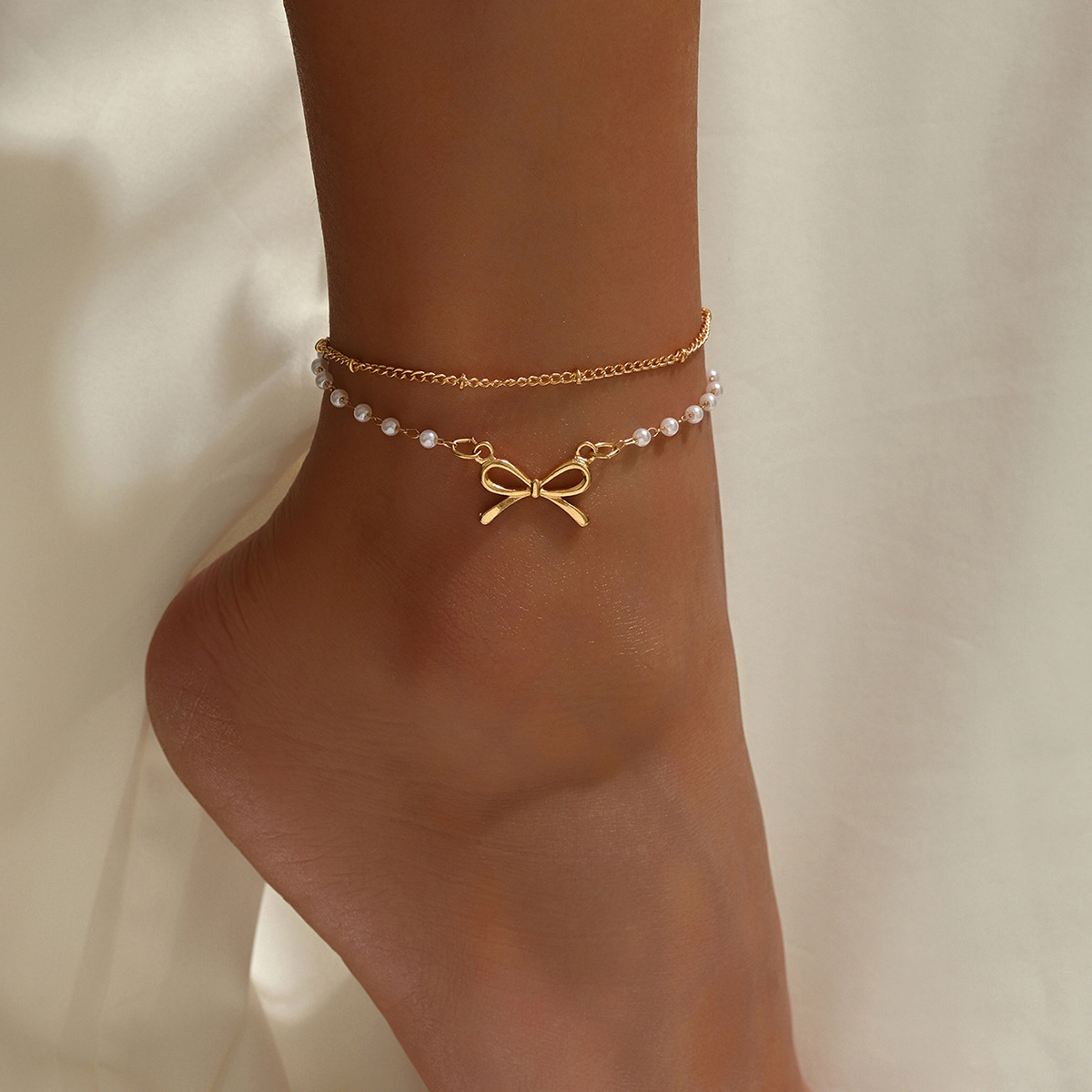 Pearl-inspired bow-shaped bead double-layer ankle chain