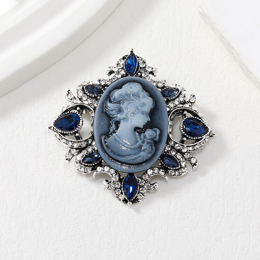 Beautiful woman head-shaped brooch – High-quality crystal brooch with embossed design