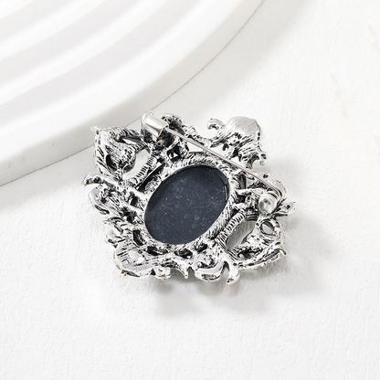 Beautiful woman head-shaped brooch – High-quality crystal brooch with embossed design