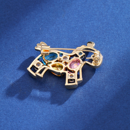 Colorful sparkling diamond pony brooch – a small, niche-style pin for women