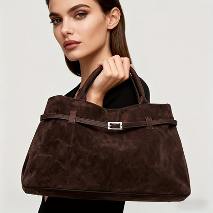 Retro suede handbag with a casual, lazy look – perfect for women who commute. Made of suede.